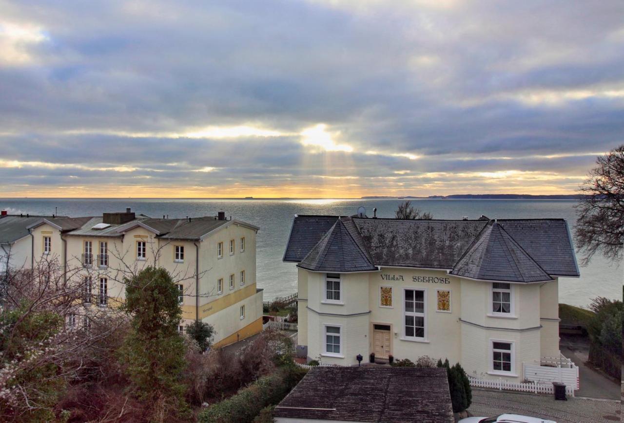 Villa Ostseelilie - Appartements Mit Balkon Und Meerblick Sassnitz Eksteriør billede