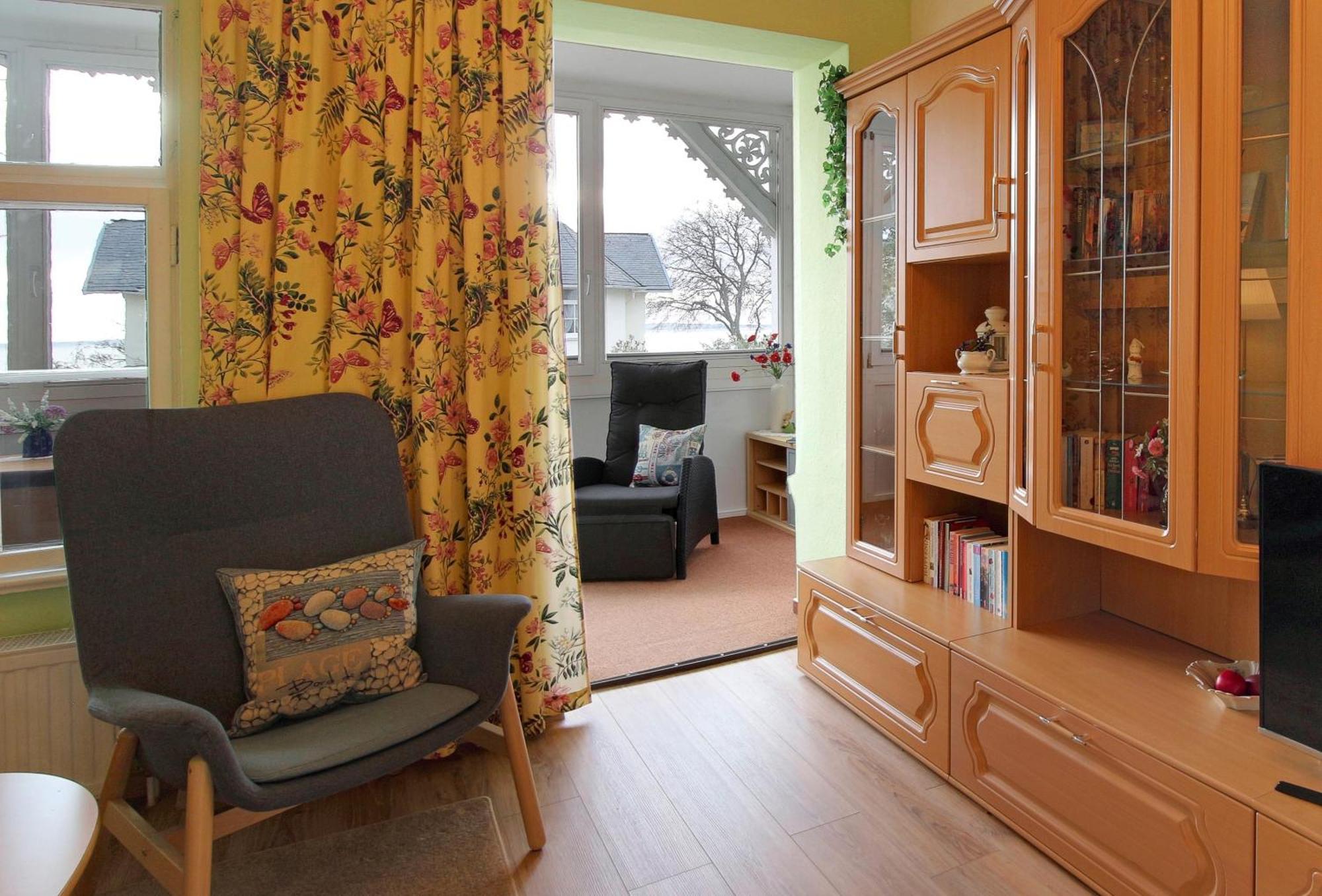 Villa Ostseelilie - Appartements Mit Balkon Und Meerblick Sassnitz Værelse billede